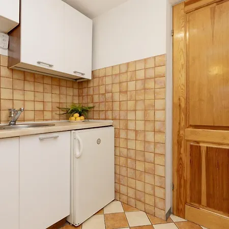 Apartment Sienna With Ac In The Center Of By Renters Warsaw